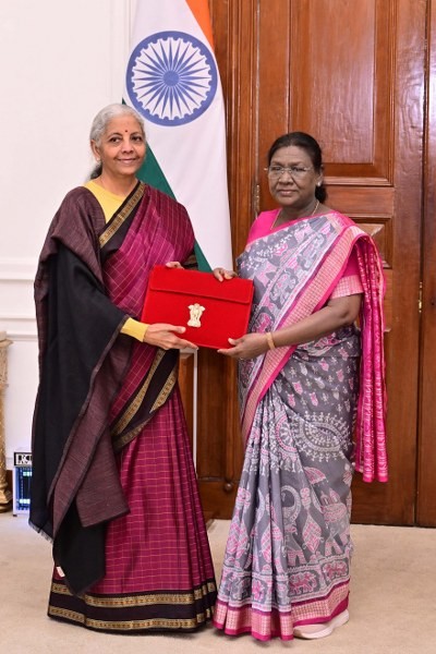 In images: Finance Minister Nirmala Sitharaman presents Union Budget 2026