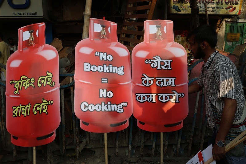 In Images: CPI-M supporters protest in Kolkata over LPG price hikes