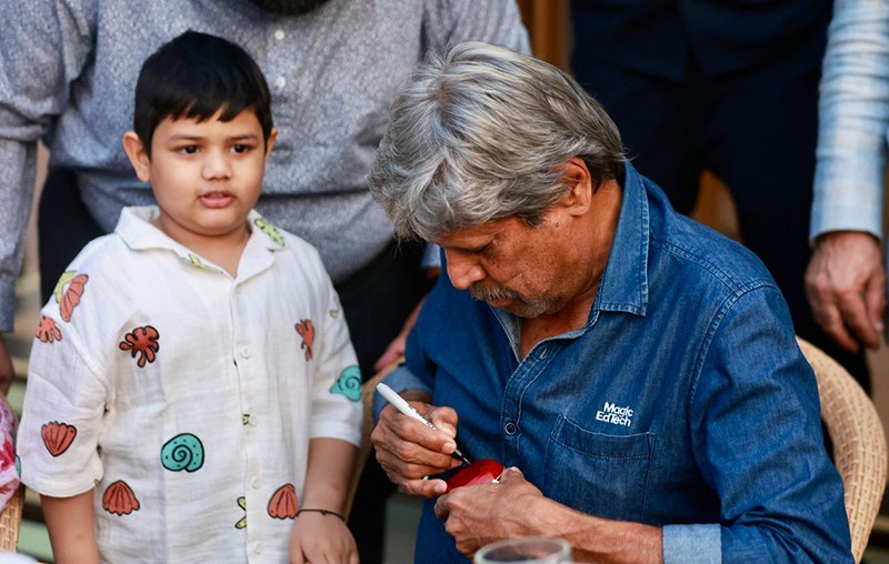 Kapil Dev visits Kolkata to attend Dr. Vace Paes Cup 2026 Cricket Match