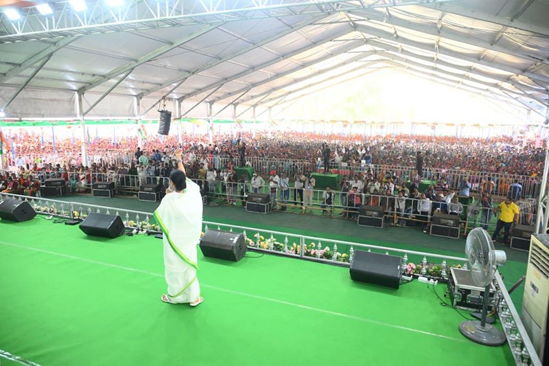 In Images: Bengal CM Mamata Banerjee addresses public rally in Moynaguri