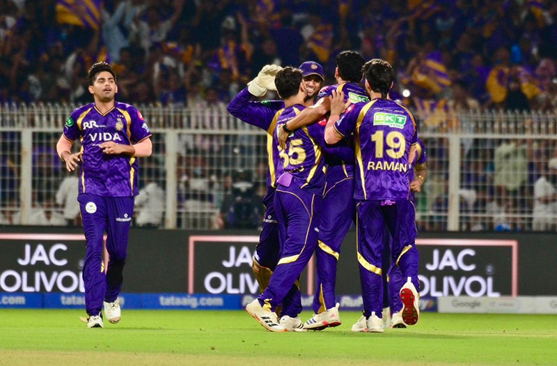 In Images: KKR face LSG at Eden Gardens