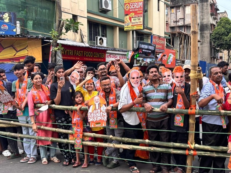 In Images: PM Narendra Modi participates in mega roadshow in North Kolkata