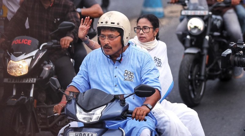 In images: Mamata Banerjee’s final campaign blitz from South Kolkata's Jadavpur to Gopal Nagar ahead of April 29 polls