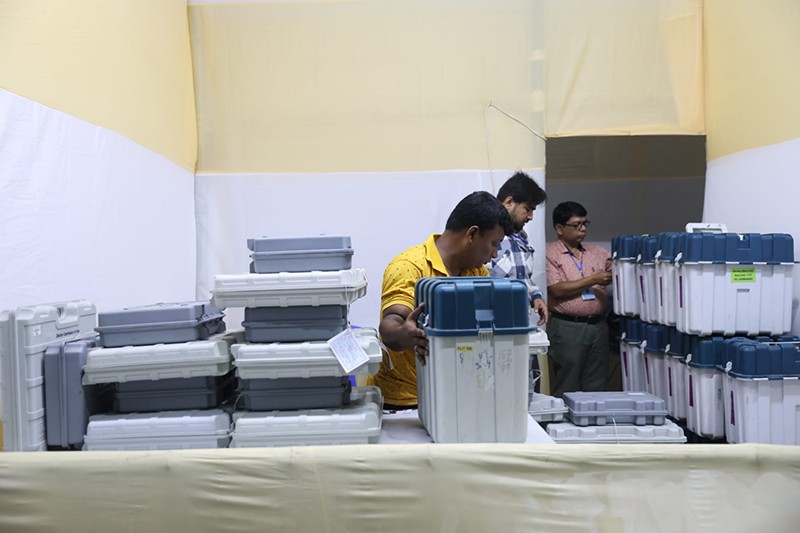 In Images: Poll preparedness peaks as VVPAT machines reach Kolkata centres ahead of final Bengal voting phase