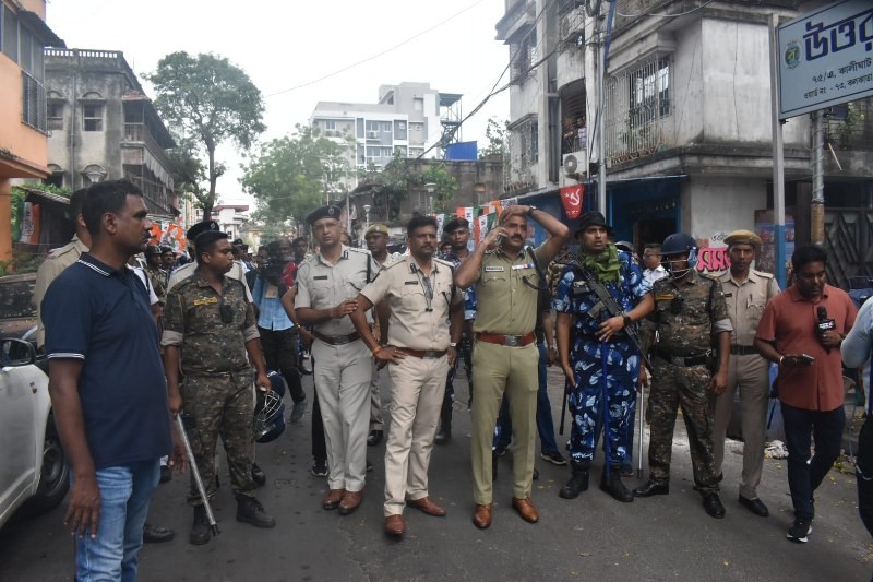 In Images: Police, RAF, central forces take charge following gherao of Suvendu Adhikari in Kolkata's Kalighat