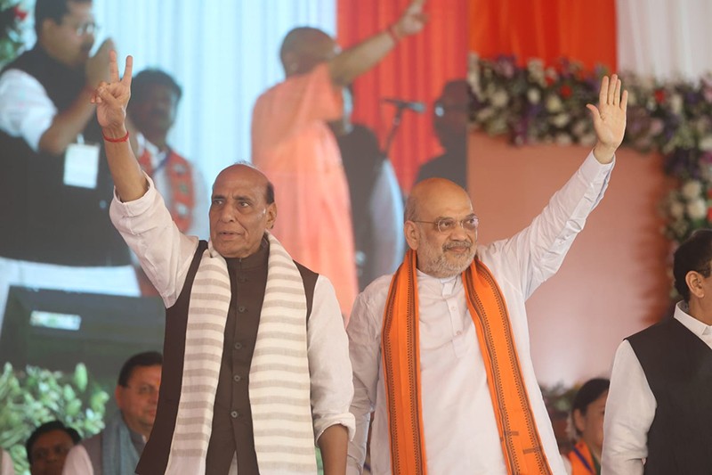 Bengal’s Big Political Moment: Suvendu Adhikari Takes Oath — See The Images