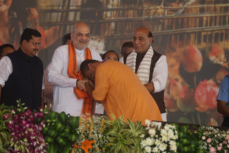 Bengal’s Big Political Moment: Suvendu Adhikari Takes Oath — See The Images