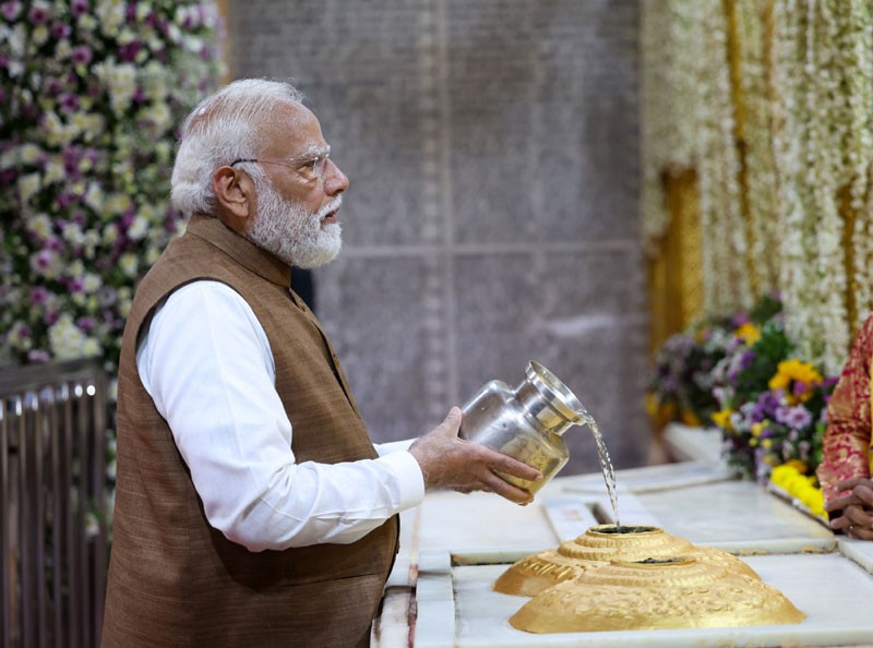 In Images: PM Modi offers prayers at Somnath Temple