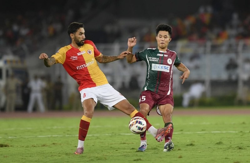 In Images: Kolkata witnesses electrifying Mohun Bagan-East Bagan derby
