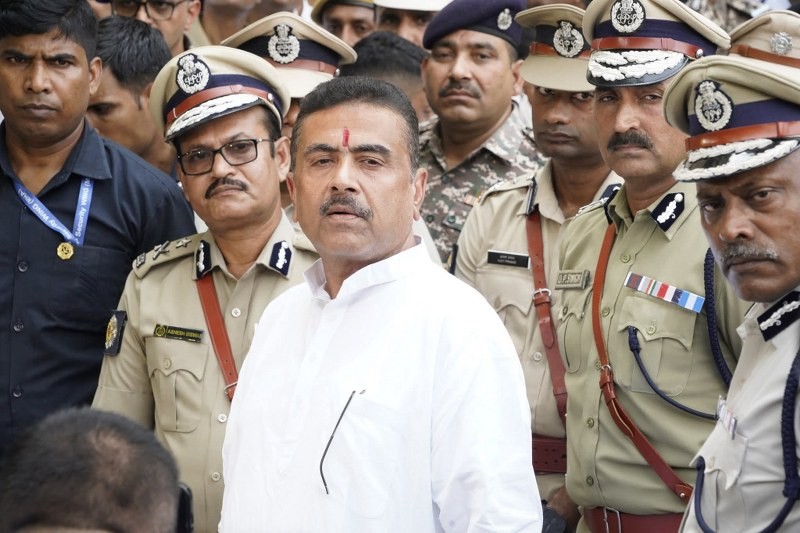 In Images: Suvendu Adhikari visits injured police personnel following Park Circus clashes