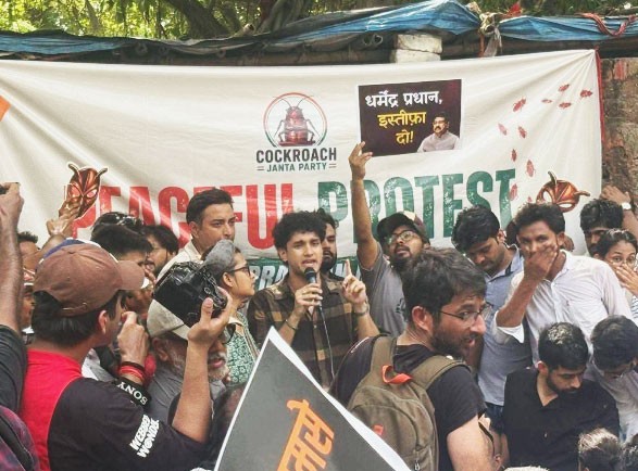 In Images: Cockroach Janta Party protests at Jantar Mantar in Delhi; demands Dharmendra Pradhan's resignation