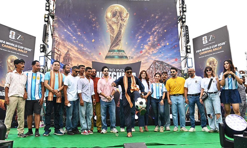 In Images: Zee5 organises World Cup Carnival Rally in Kolkata