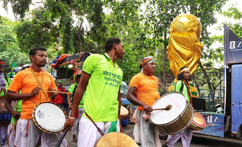 In Images: Zee5 organises World Cup Carnival Rally in Kolkata