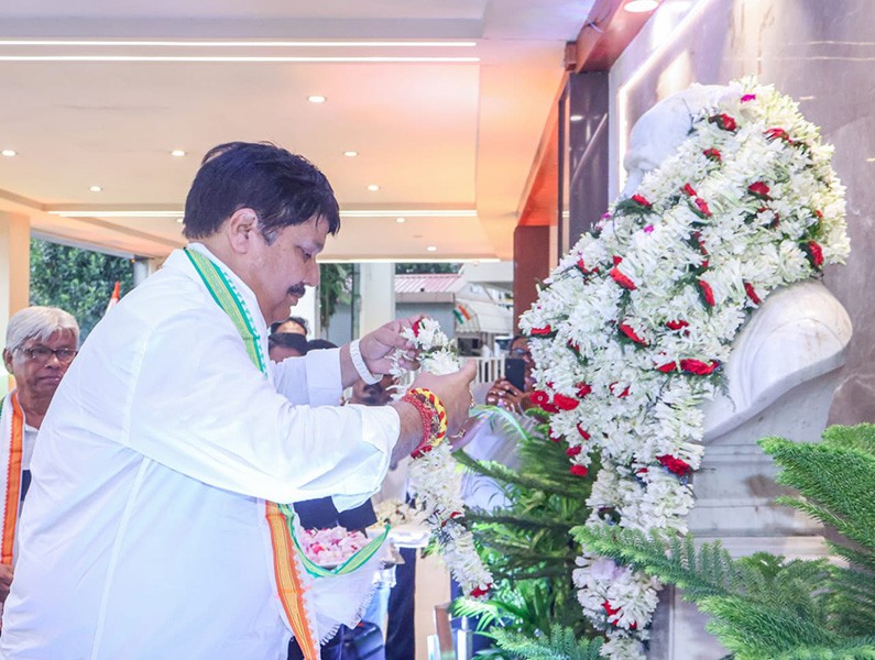 In Images: Sourav Ganguly leads CAB’s 80th Independence Day celebrations at Eden Gardens