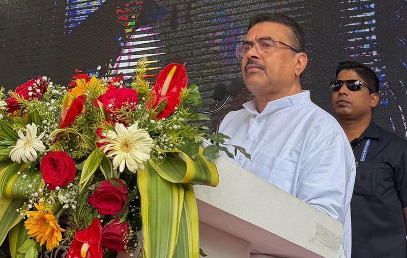 In Images: Stars unite to honour Uttam Kumar on his 100th birth anniversary; Bengal CM Suvendu Adhikari leads floral homage