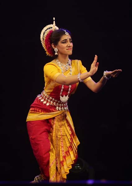 In Images: Dona Ganguly dances with daughter Sana after 9 years; Sourav Ganguly applauds