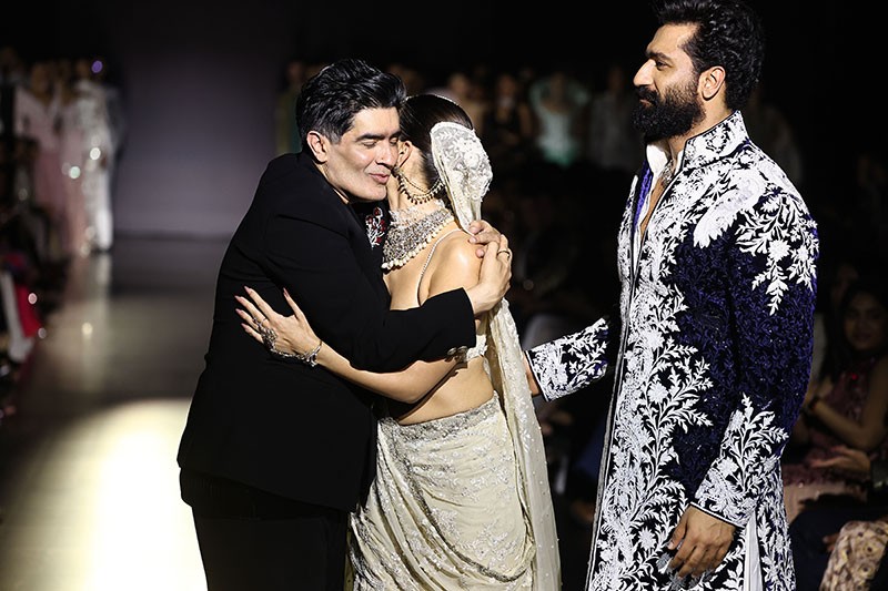 In Images: Alia Bhatt and Vicky Kaushal turn showstoppers at Manish Malhotra’s Mijwan show