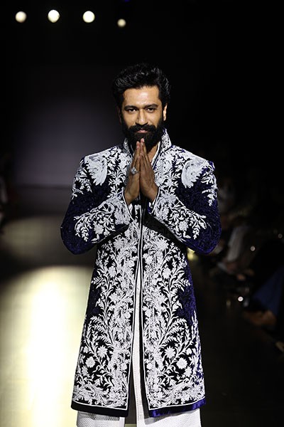In Images: Alia Bhatt and Vicky Kaushal turn showstoppers at Manish Malhotra’s Mijwan show