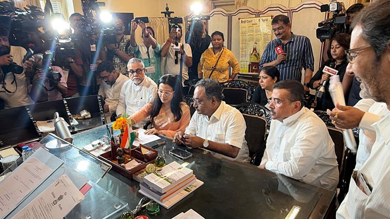 In Images: Koel Mallick files Rajya Sabha nomination; Suvendu Adhikari, Samik Bhattacharya by her side