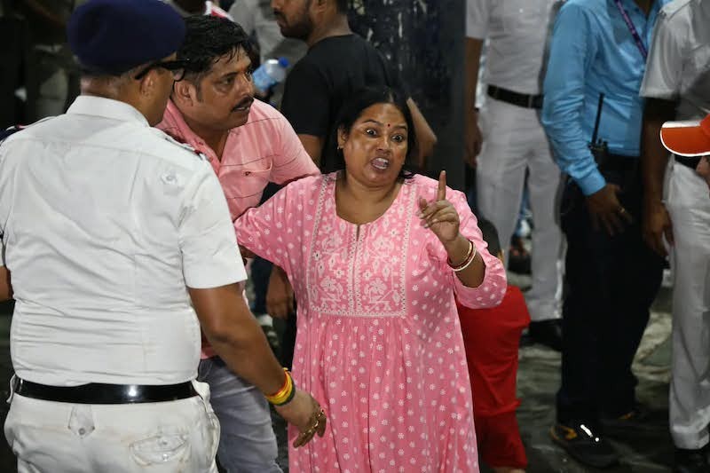 In Images: Trail Of Grief As Kolkata'S Chorbagan Durga Puja Tragedy Claims 18 Lives