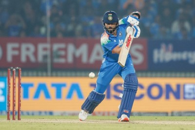 Kohli does it again! Indian star surpasses Sangakkara in ODI chase against NZ