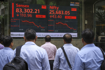 Bloodbath on Dalal Street? Sensex slips 200 points, Nifty below 25,700 as panic selling continues