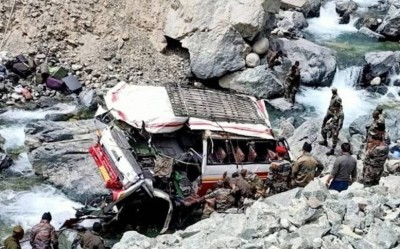 10 army personnel killed after vehicle falls into gorge in J&K’s Doda