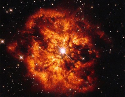 NASA Hubble captures stunning image of Wolf-Rayet Star Hen 2-427, surrounding nebula M1-67