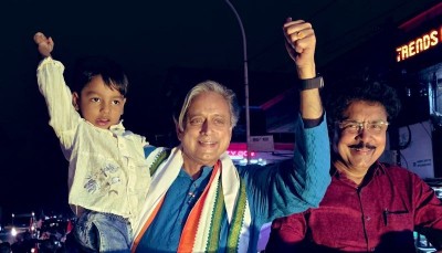 Kerala polls shocker: Tharoor’s convoy stopped, security guard attacked mid-campaign