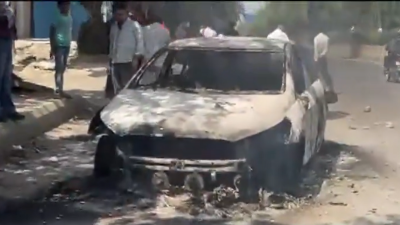 Noida workers’ protest turns violent: Stones pelted, vehicles damaged over wage hike demand