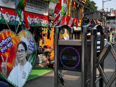 In images: Uneasy calm outside Mamata Banerjee’s residence as nation awaits results.