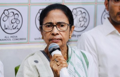 Mamata refuses to quit after defeat: What happens when a CM loses power but clings on?