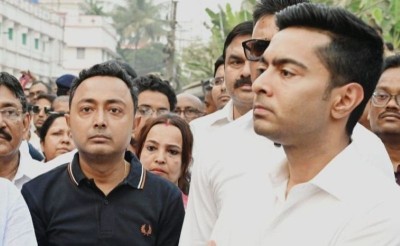 TMC under fresh fire as Abhishek Banerjee aide Debraj Chakraborty reportedly detained
