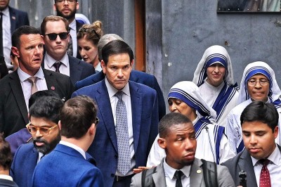 In Images: Marco Rubio visits Mother House in Kolkata