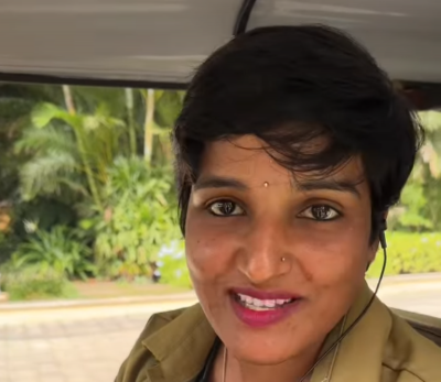 Woman quits IT sector job, now earns Rs.60,000 a month driving auto-rickshaw