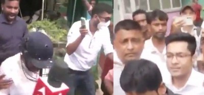 TMC MP Abhishek Banerjee heckled in Sonarpur, eggs thrown at him