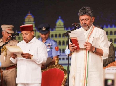 DK Shivakumar takes oath as Karnataka CM, bringing two-year leadership tussle to an end