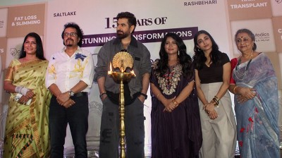 Jeet, Ishaa Saha turn heads at DCOSMEDICS' grand new launch in Kolkata