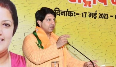 Shehzad Poonawalla doubles down on BJP exit, urges party to accept resignation