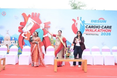Kolkata's Desun Hospital's Cardio Care Walkathon daws 200 participants on World Heart Day