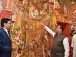 Maharashtra's Minister of Tourism inaugurates Jaya He 'Museum Safari' at Mumbai's Terminal 2
