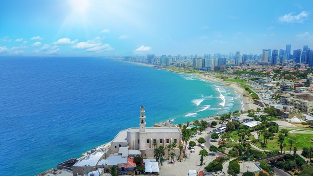 New tourist information centres and Jerusalem city pass make Tel Aviv more accessible