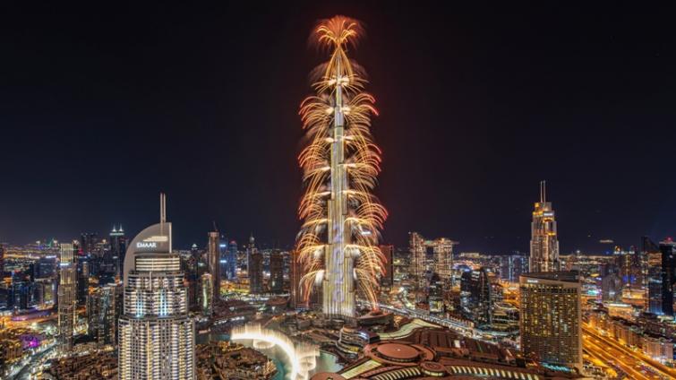 Burj Khalifa captivates the globe with spectacular New Yearâ€™s eve show in Dubai 
