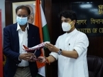 Jyotiraditya Scindia inaugurates first direct flight on Bhavnagar-Delhi route