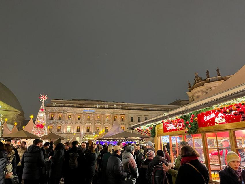 Walk to one of the famous Christmas markets of Berlin from the hotel.