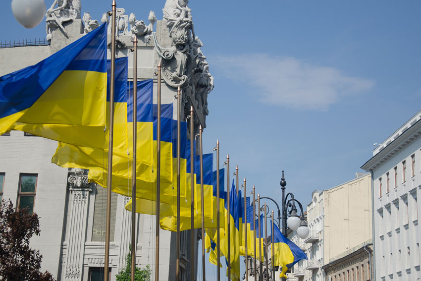 Ban welcomes peaceful polls in Ukraine