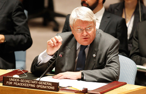 Mali: UN peacekeeping chief cites progress on political track as key to stability 