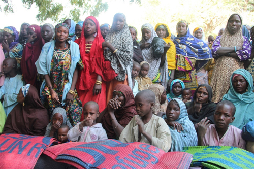Despite insecurity, UN agency scales up assistance for thousands fleeing northern Nigeria