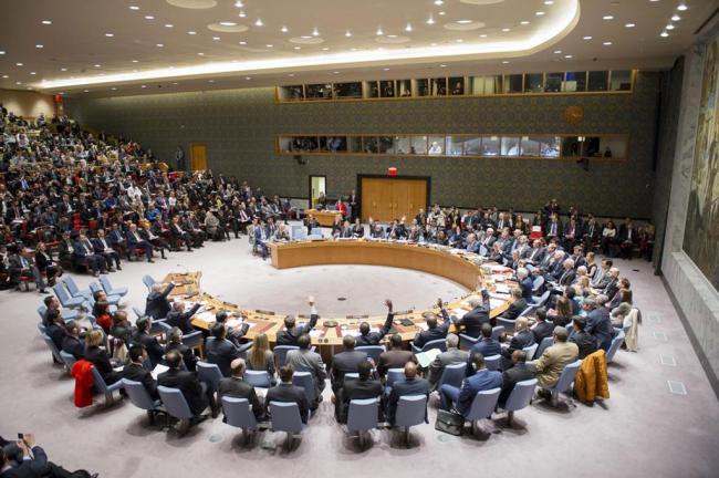 In first political resolution on war-torn Syria, Security Council gives UN major role in seeking peace