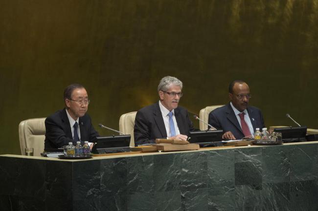 Opening 70th UN General Assembly, President underscores urgent need for action